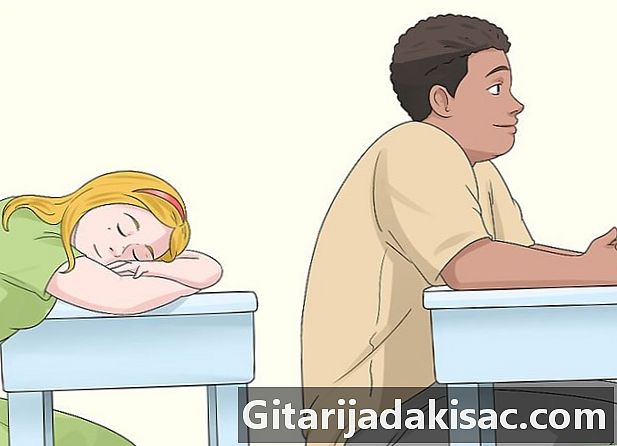 Como dormir na aula