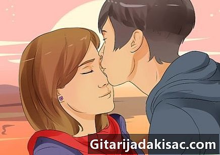 Kako se strastveno poljubiti bez jezika