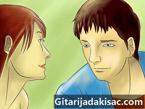 Πώς να φιλήσεις μια κοπέλα αν έχεις ποτέ φίλησε ποτέ