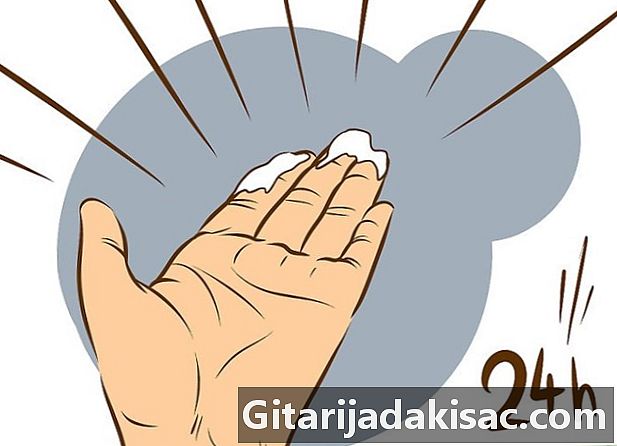 Como remover selante de silicone das suas mãos