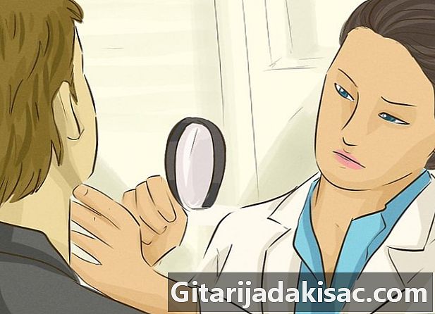 Làm thế nào để loại bỏ một u nang trên khuôn mặt của bạn