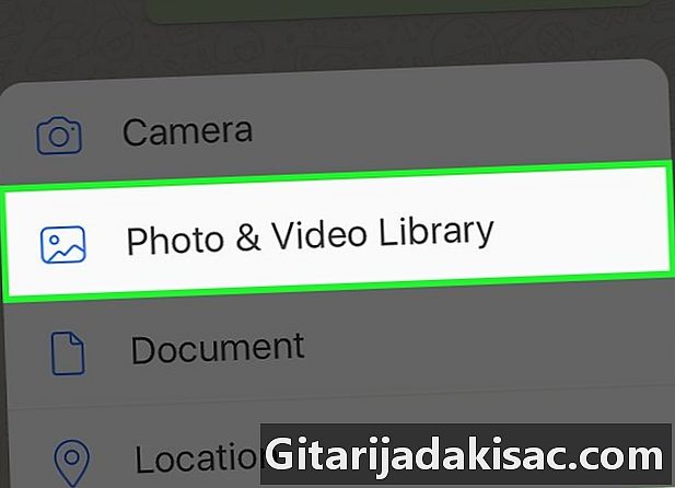 Kā nosūtīt GIF vietnē Whatsapp no ​​iPhone
