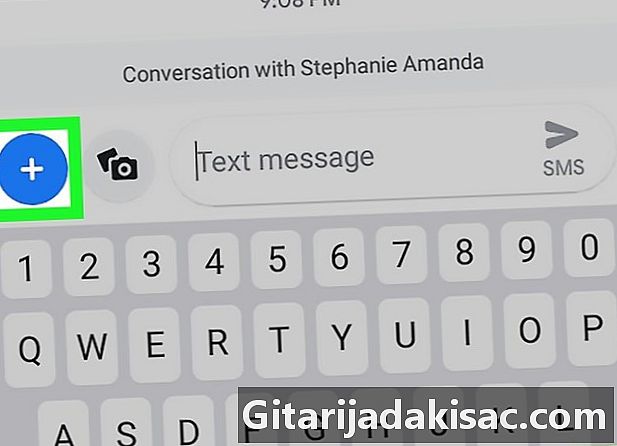 Bagaimana untuk menghantar SMS GIF ke peranti Android