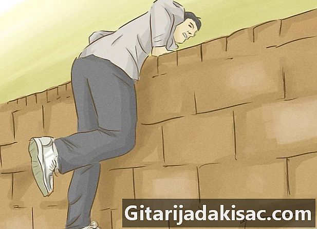 Bagaimana untuk memanjat dinding