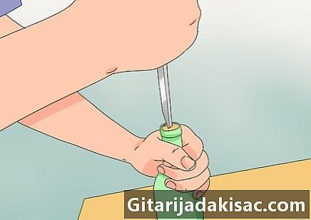 Как да извадите счупена капачка от бутилка