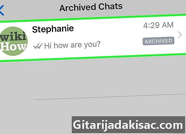 כיצד להציג צ'אט בארכיון ב- WhatsApp