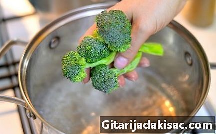 Kuinka keittää parsakaalia