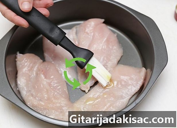 鶏の胸肉を調理する方法