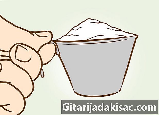 Kako narediti alkohol s sladkorjem v prahu