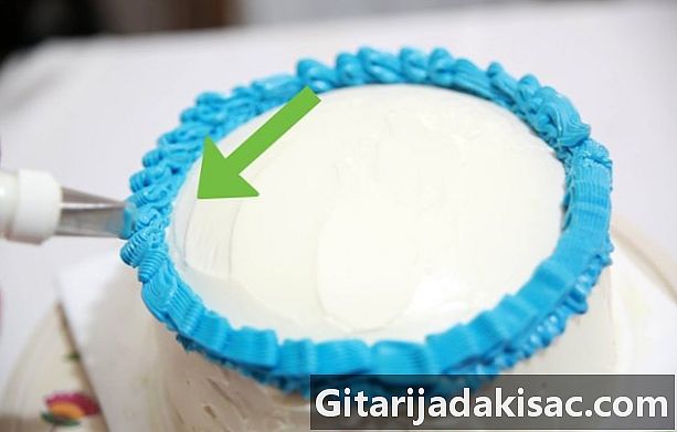 Как да си направите украса върху торта