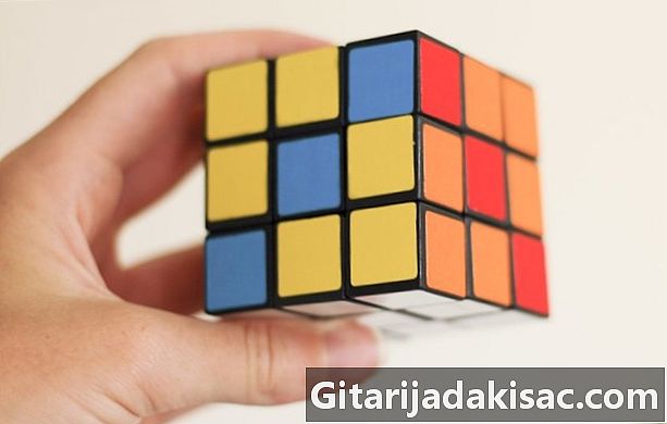 Hur man skapar originalformer med din Rubiks kub