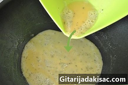 Как да си направим бъркани яйца без мляко