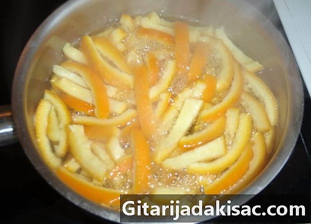 איך להכין גרידת תפוז מסוכרת