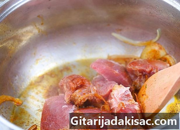 Hvordan lage ungarsk goulash