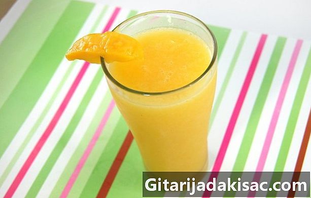 Как сделать свежий сок манго