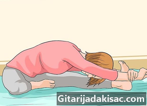 Wie man Yoga im Bett macht