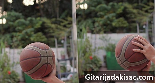 Paano mag-ikot ng isang bola ng basketball sa isang daliri
