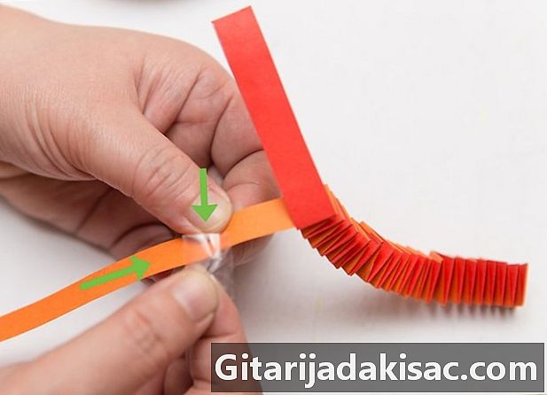 Wie man ein Papierarmband macht
