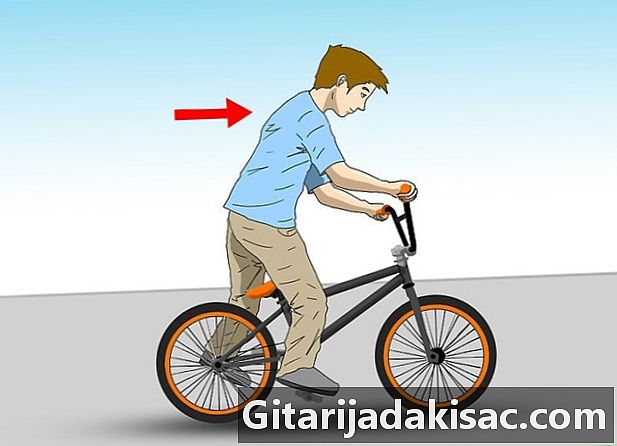 Como fazer um salto de coelho de bicicleta