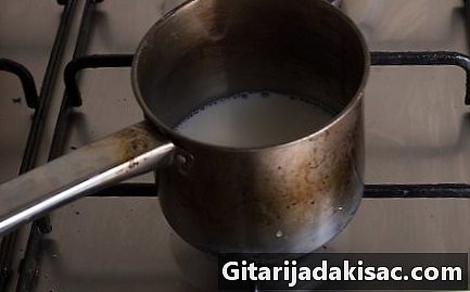 Hazır kahve ile bir kapuçino nasıl yapılır