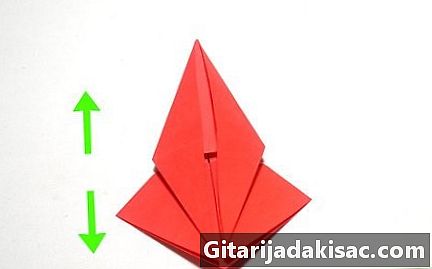 Wie man einen Origami-Vogel macht