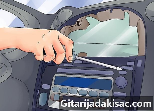 Cách lắp radio cho xe hơi