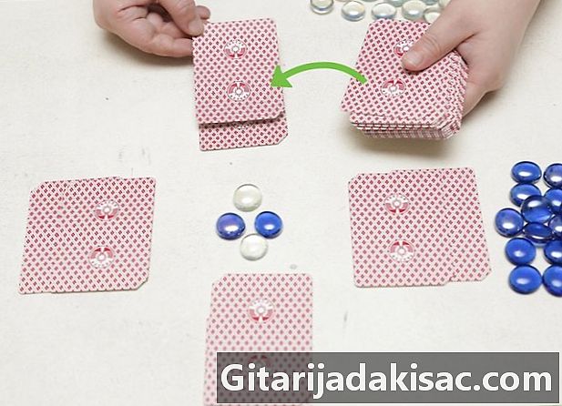 Как да играете покер три карти