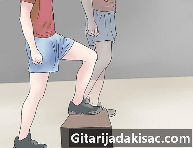 膝の痛みで足を立てる方法