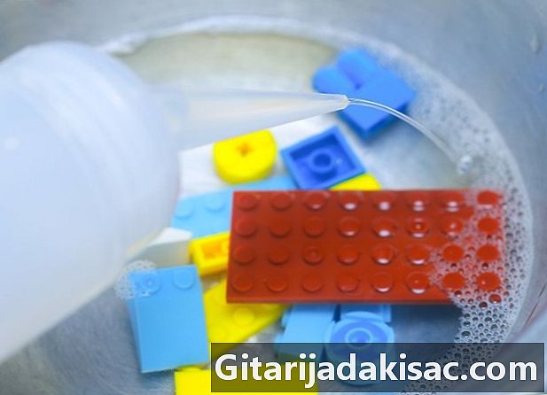 Hvordan rengjøre Lego