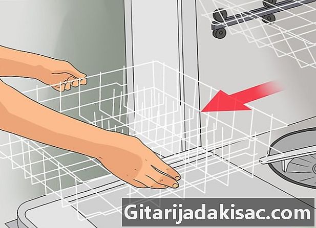食器洗い機の排水口をきれいにする方法